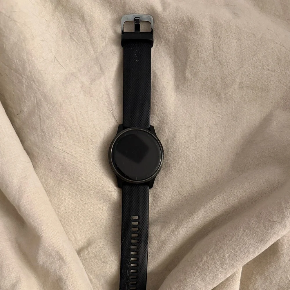 Garmin Vivoactive 4 - Picture 2 of 3